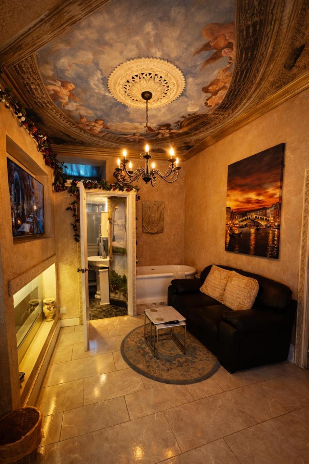 Venetian Suite
