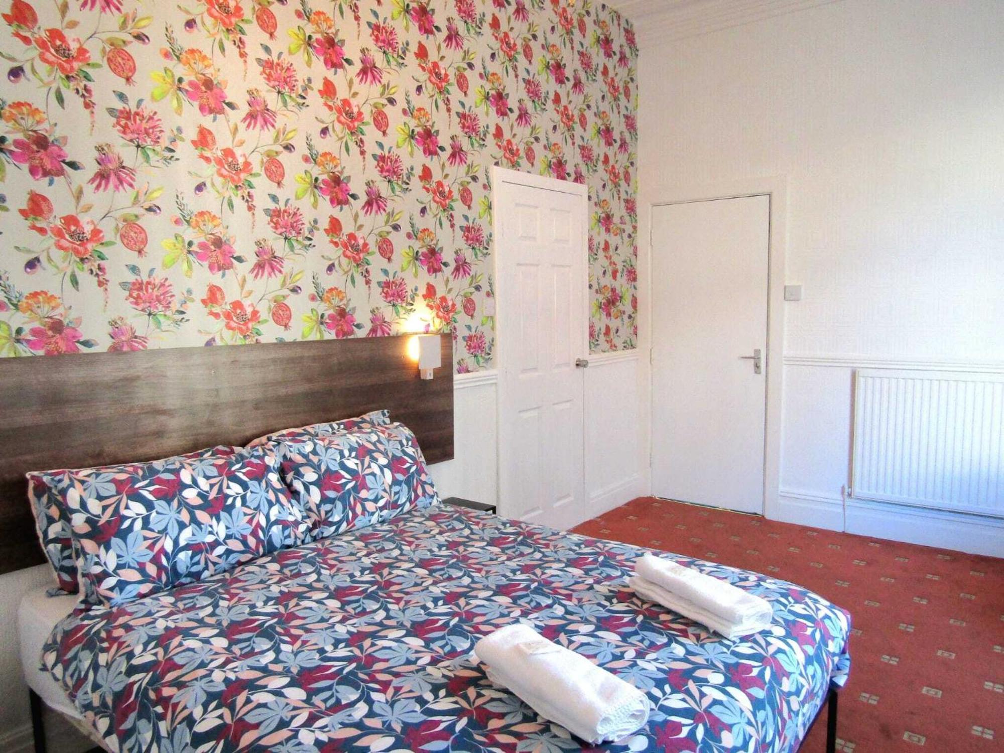 Habitación Doble Deluxe con ducha