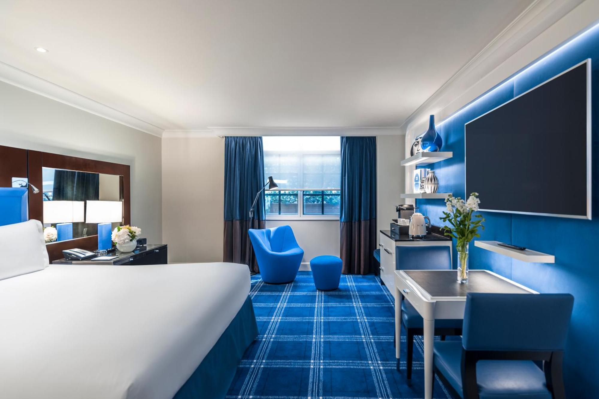 Luxury King Room