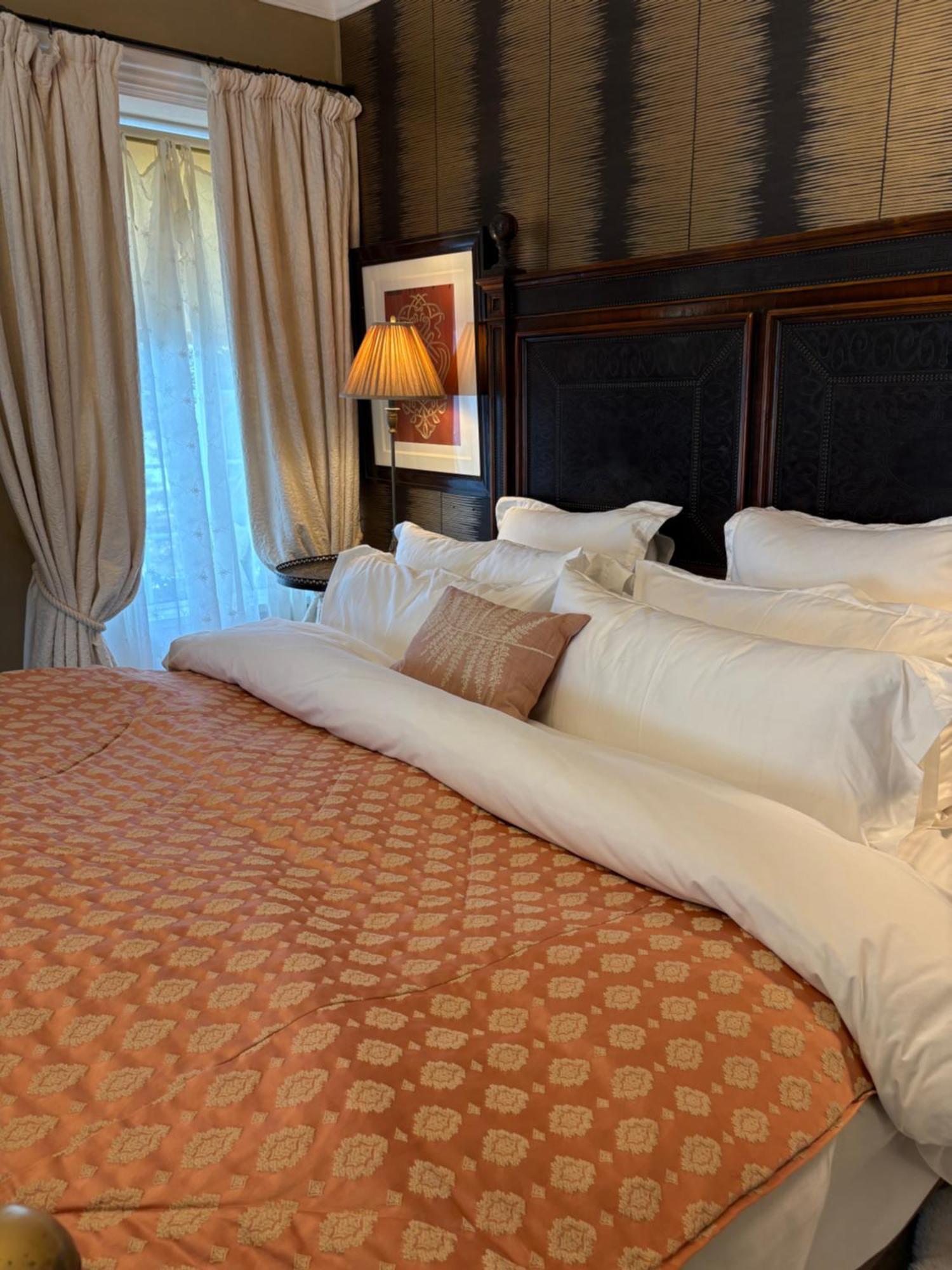 Queen Room Garden View