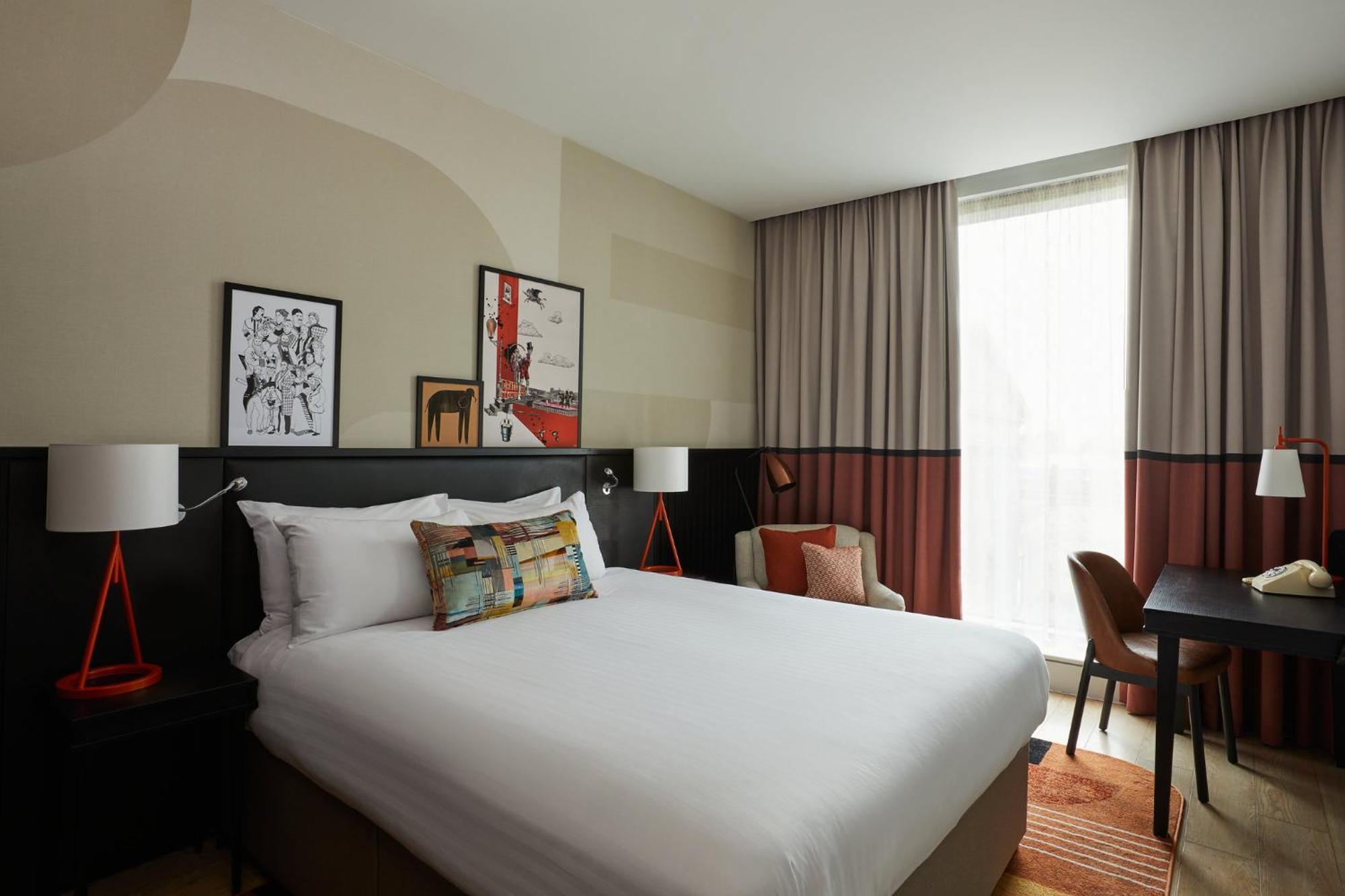 Standard King Room