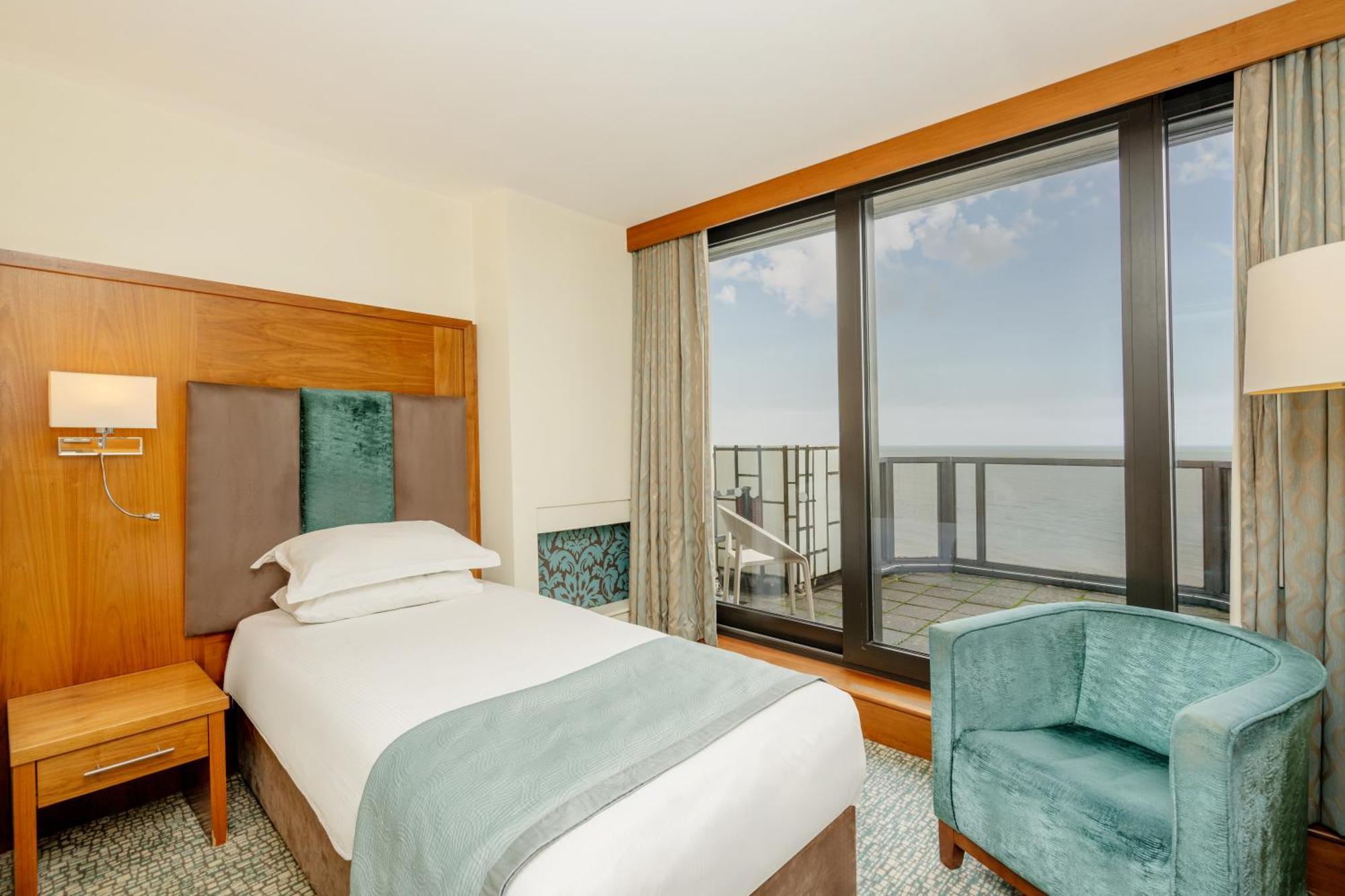 Premium Balcony Single Room