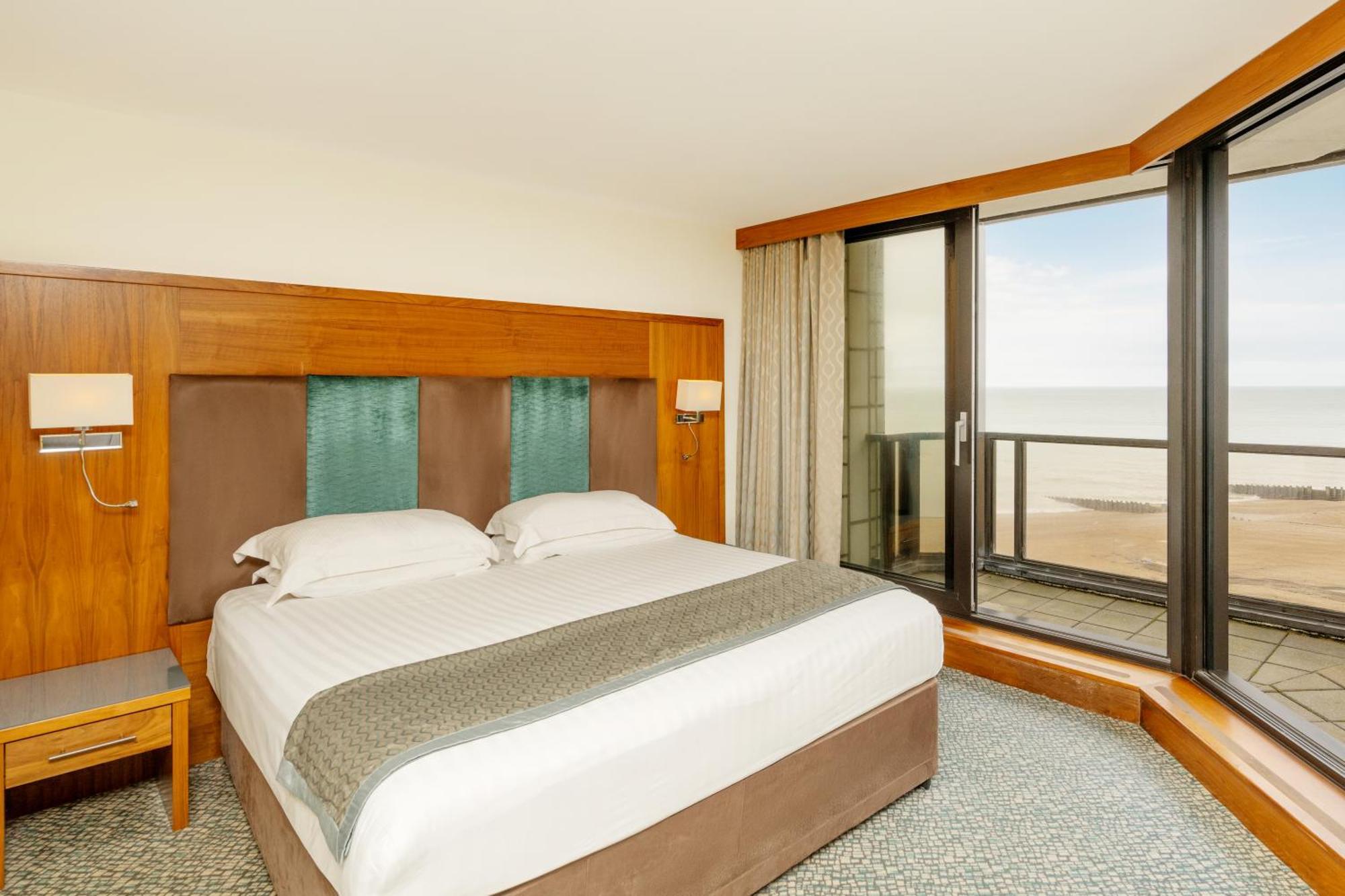 Family Room Side Sea View