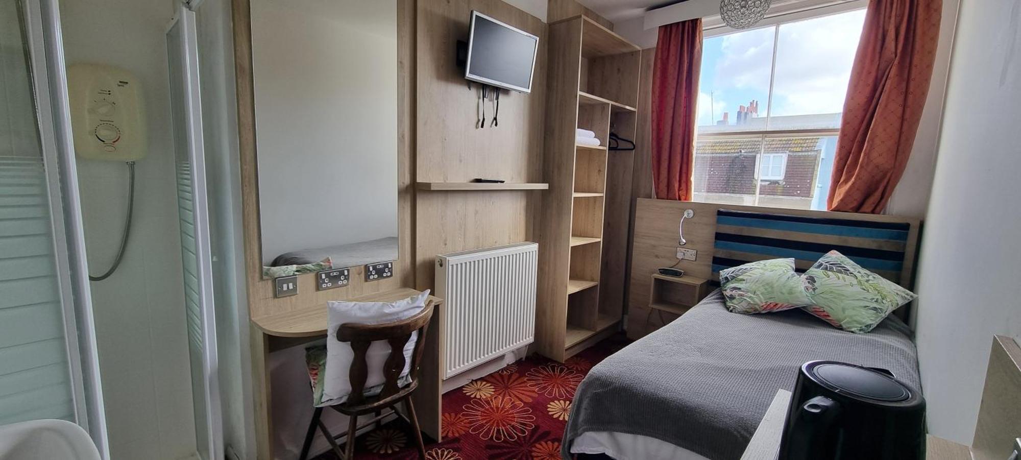 Budget Single Room