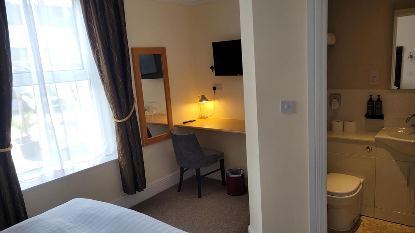 Standard King Room