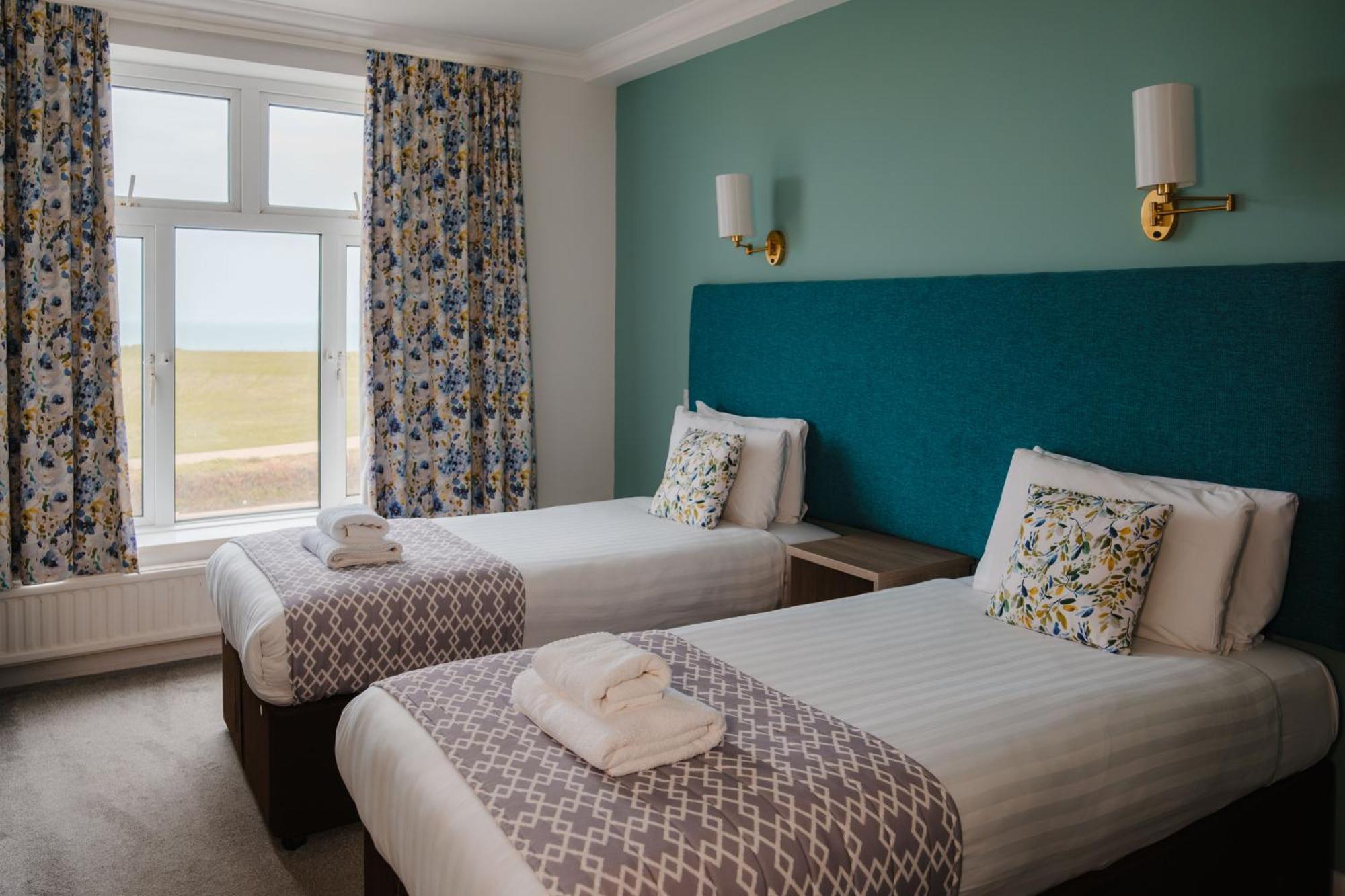 Twin Room Sea View