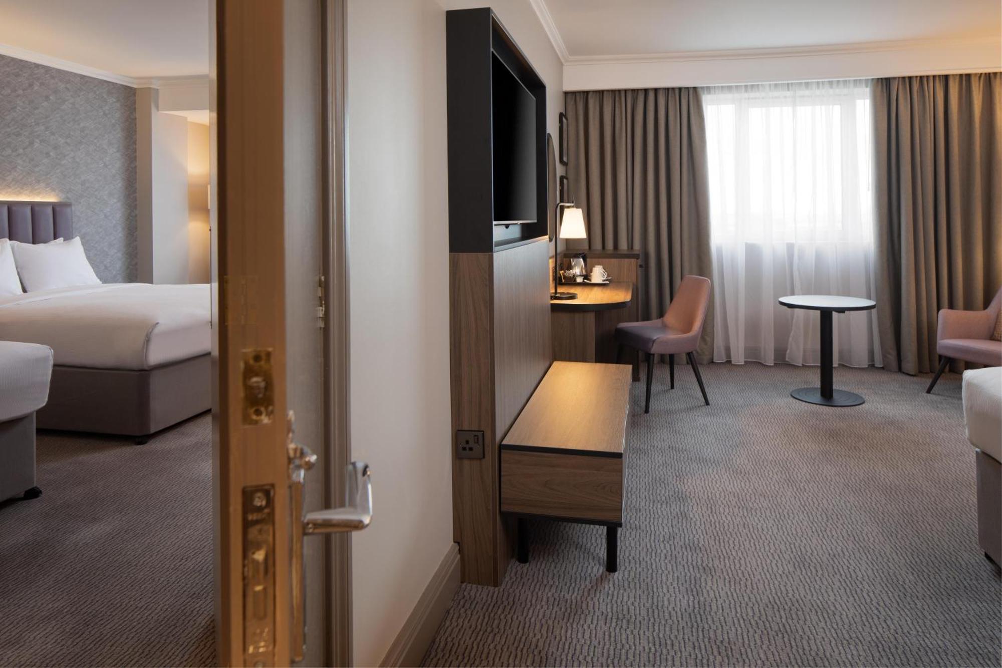 Queen Room