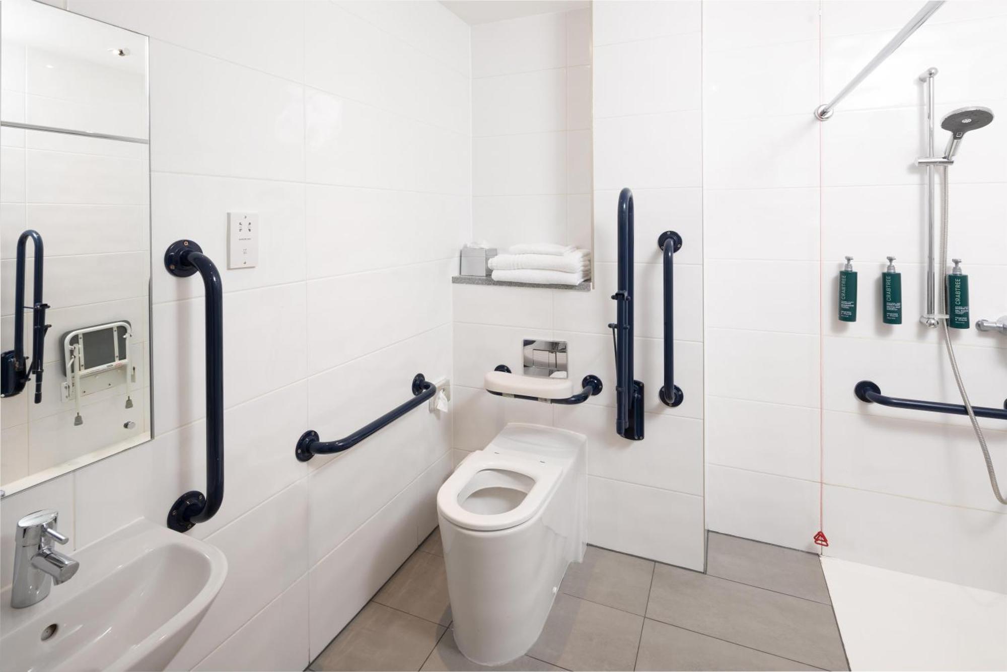 Twin Room Mobility Accessible