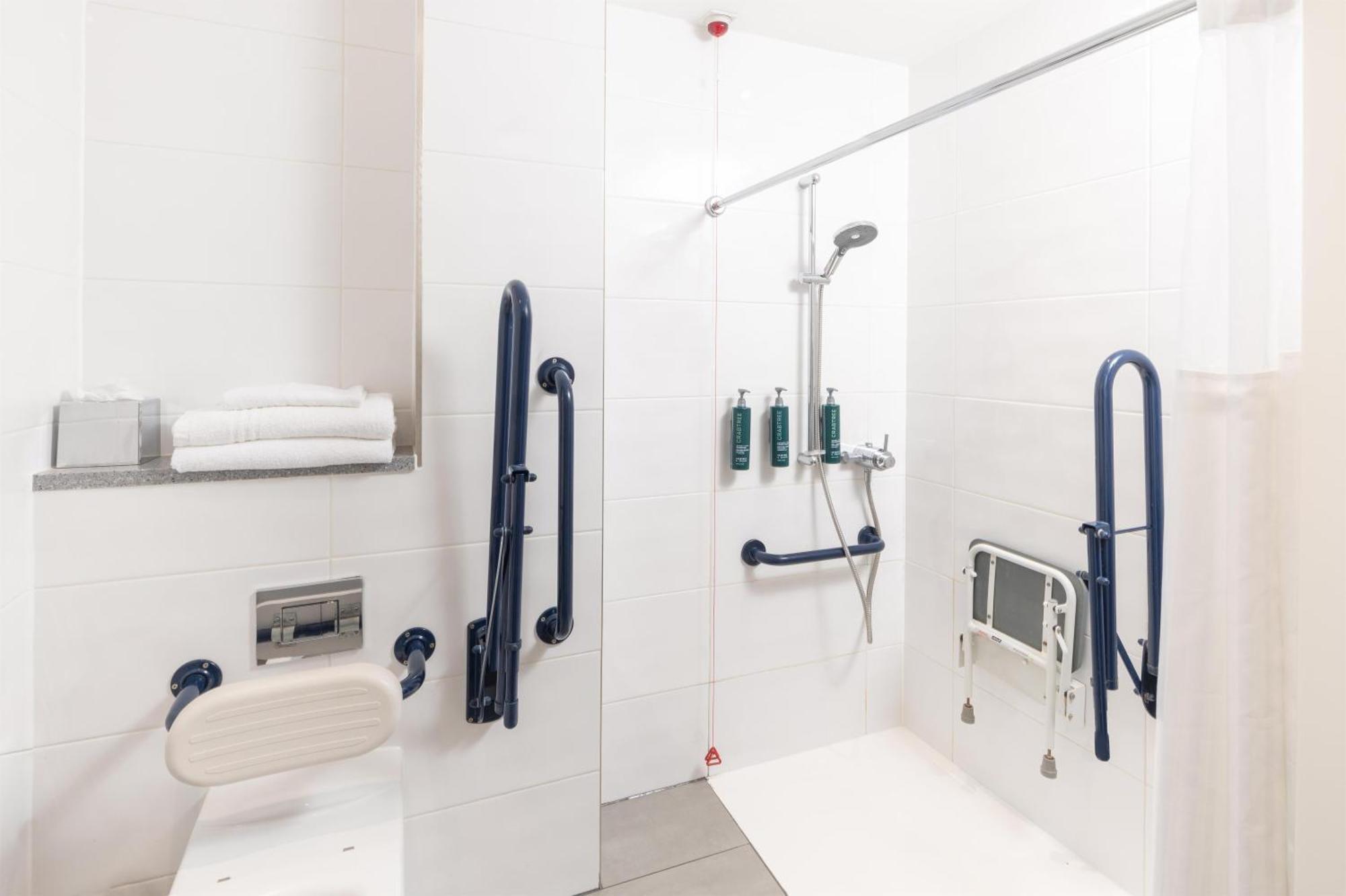 Twin Room Mobility Accessible