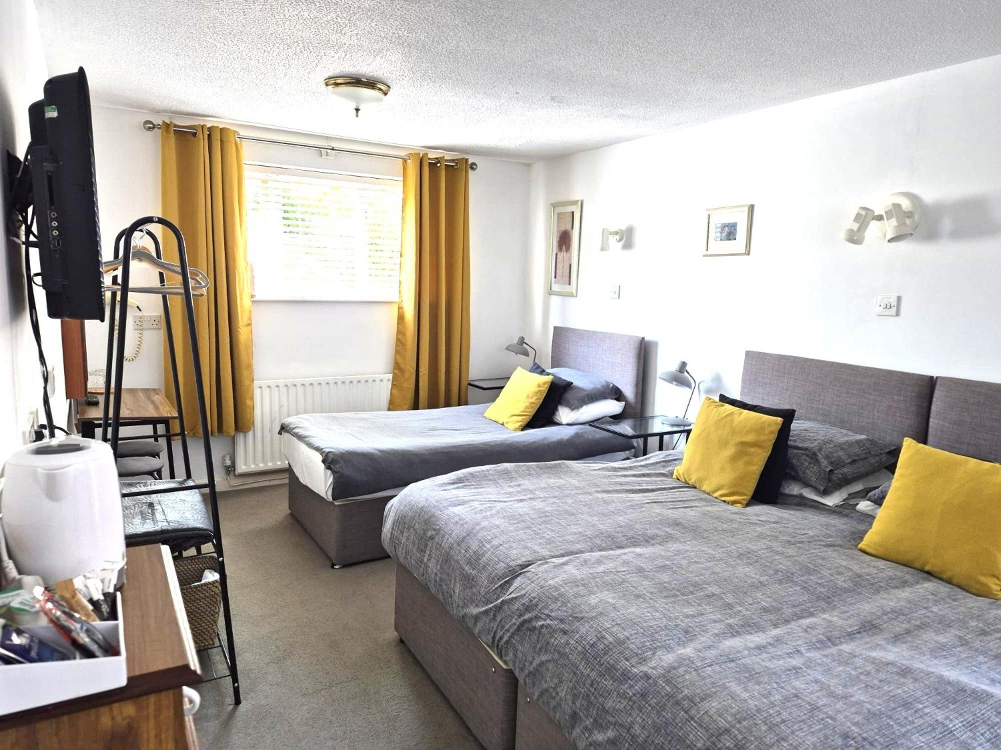 Twin Room