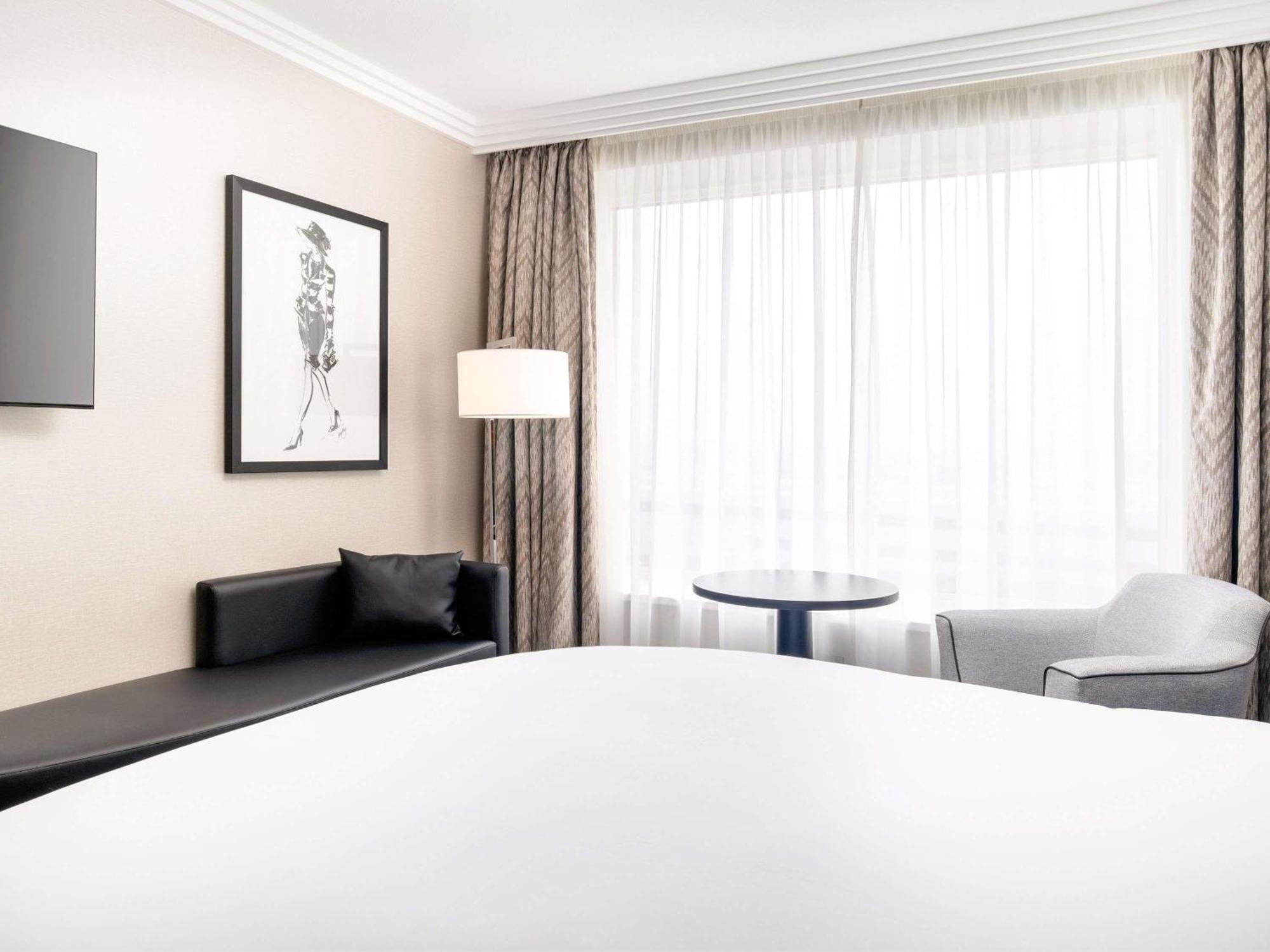 Classic Queen Room