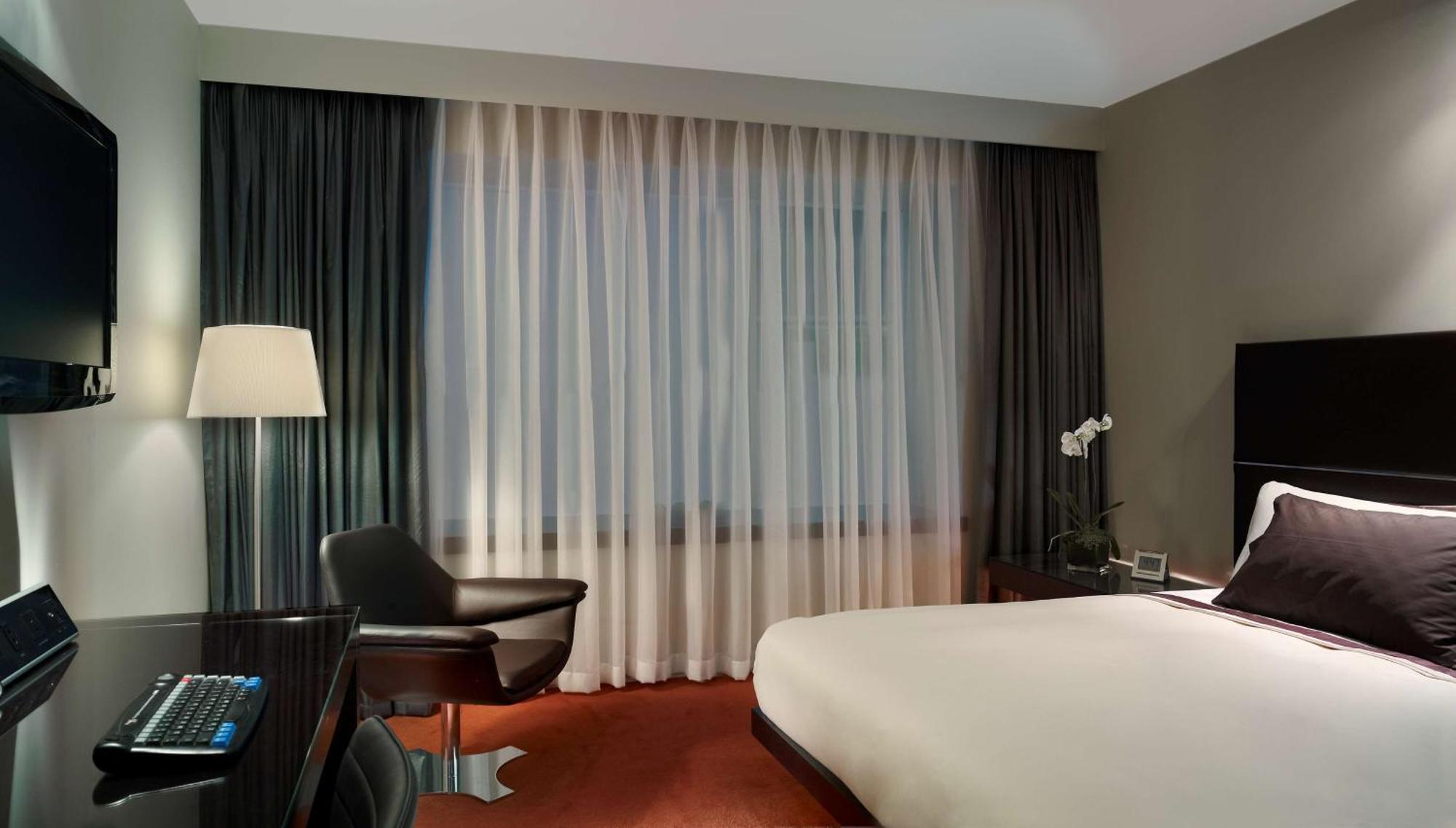 Superior Twin Room Internal View