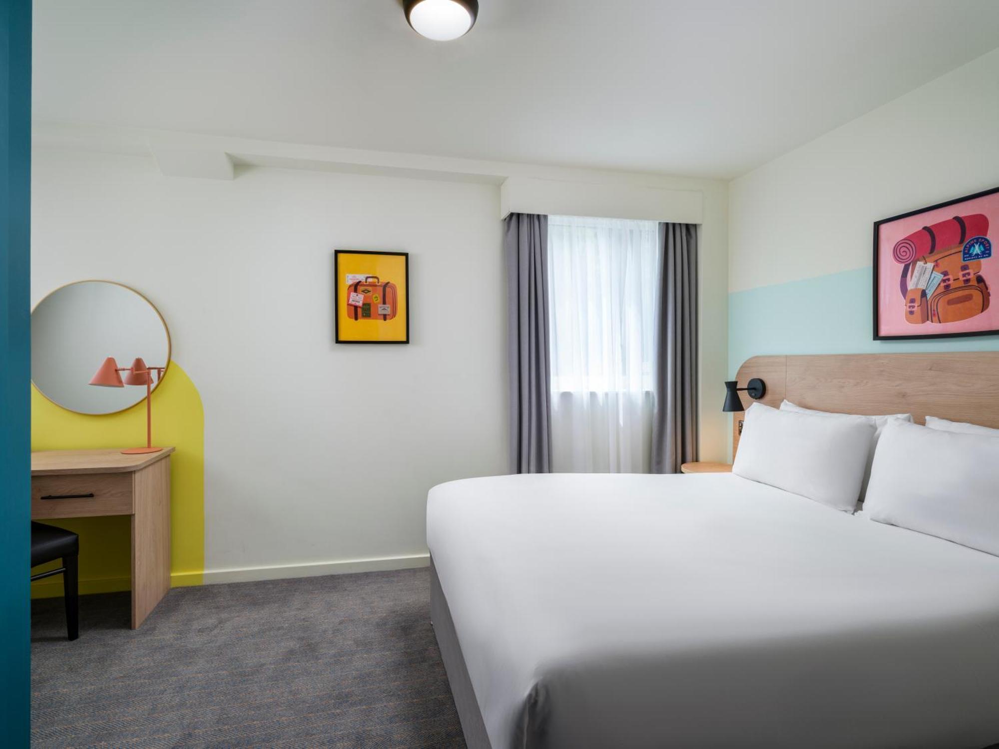 Standard King Room