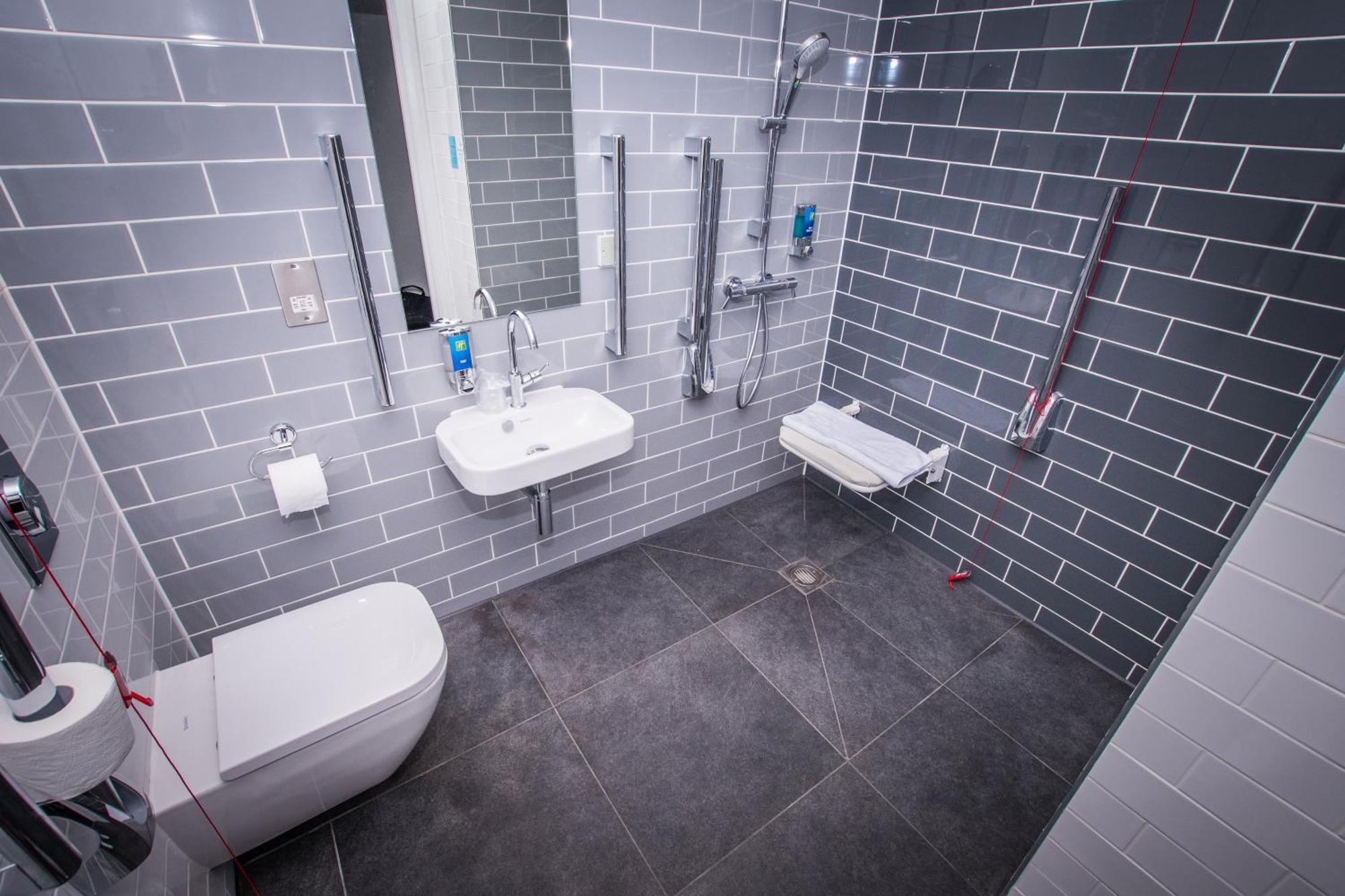 Double Room Hot Accessible