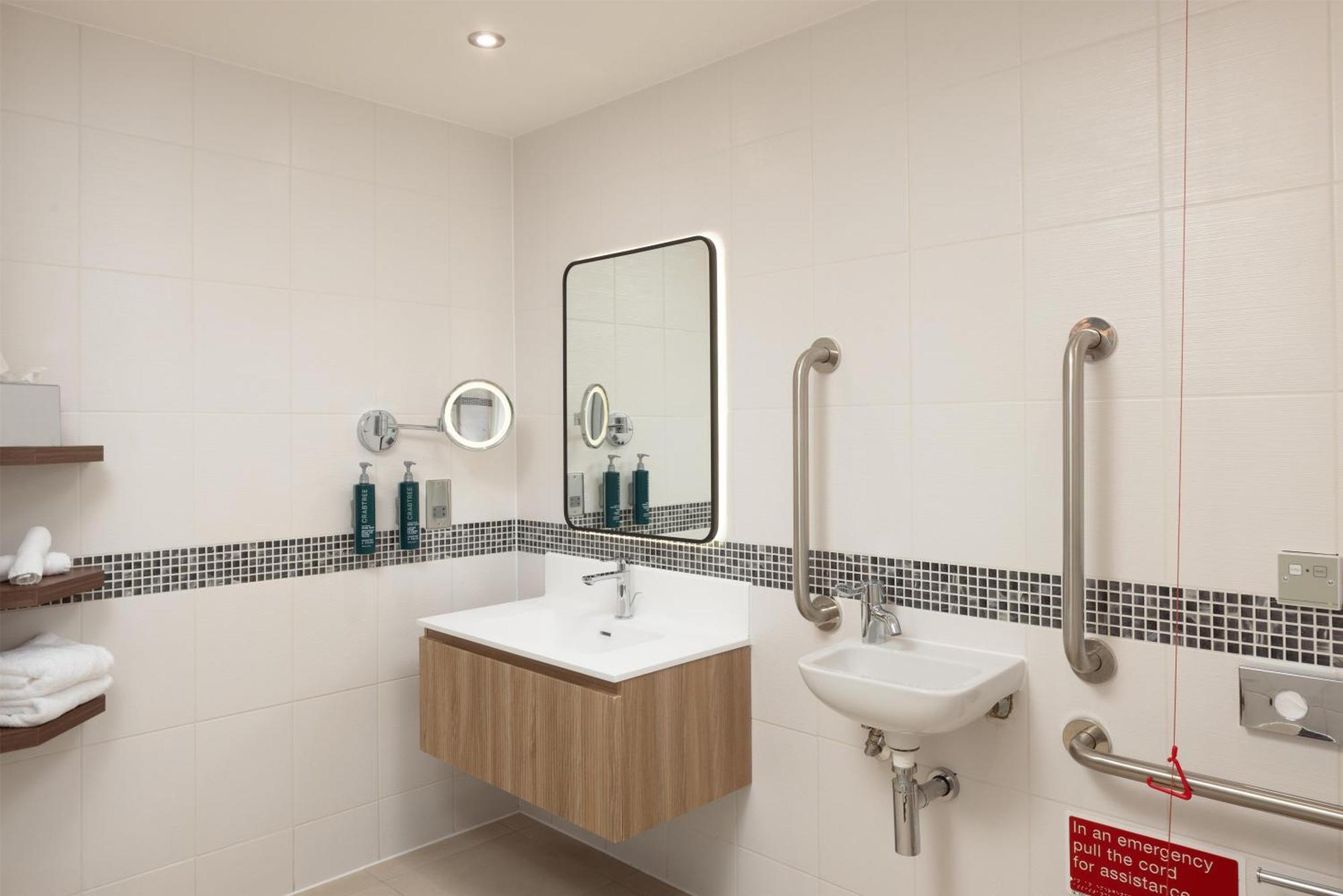 Double Room Mobility Access
