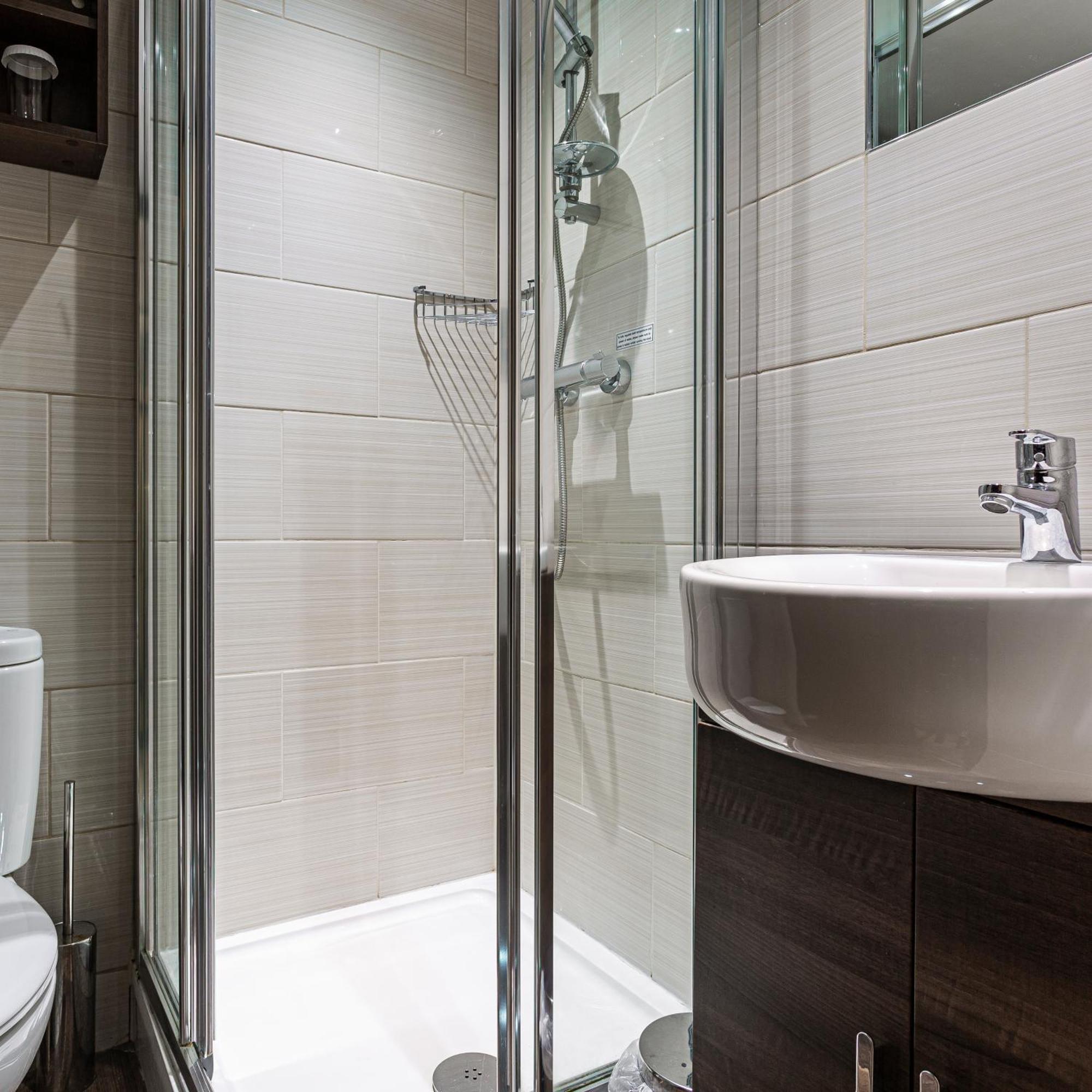 Classic Single Room