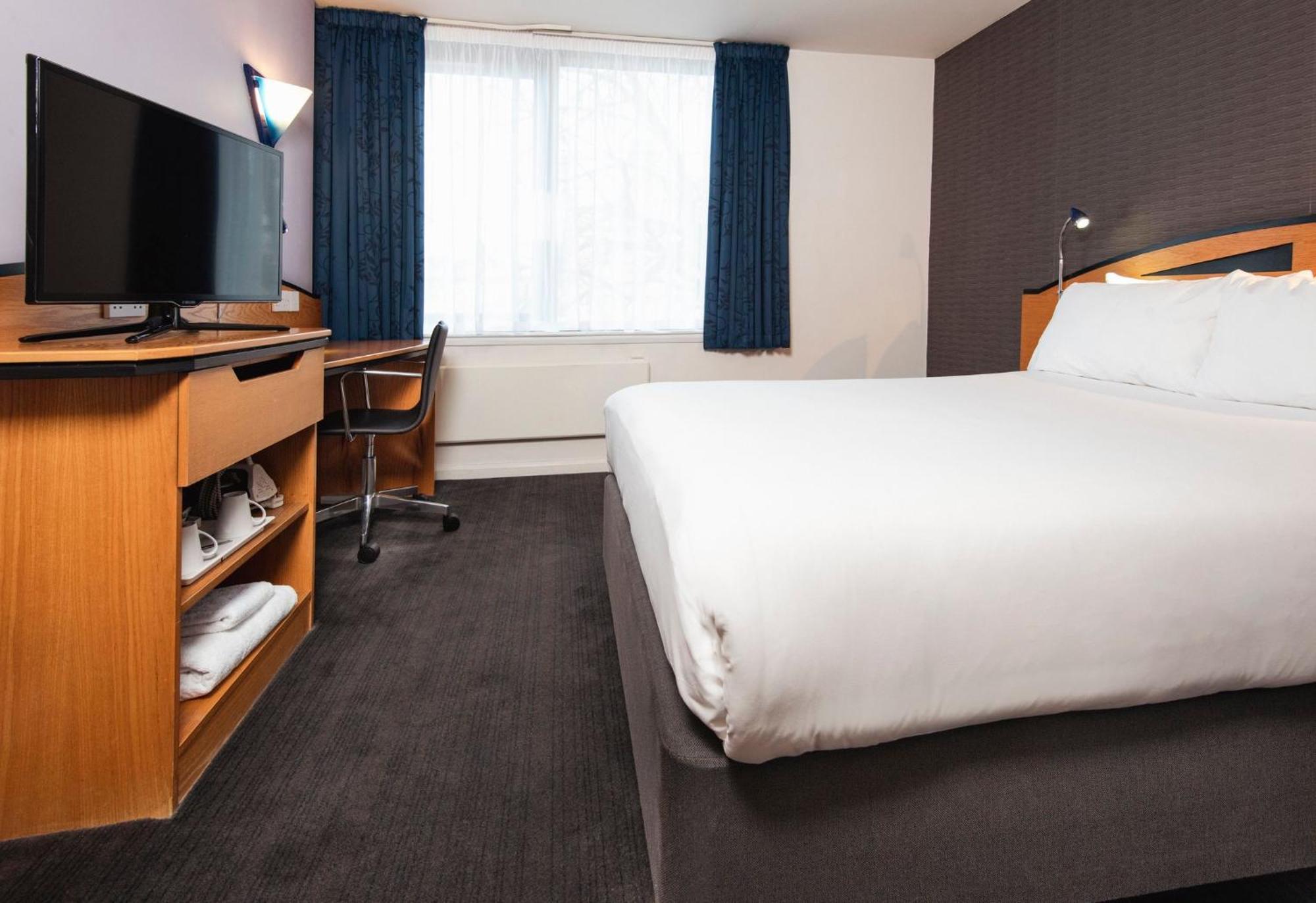 Standard Double Room Hot