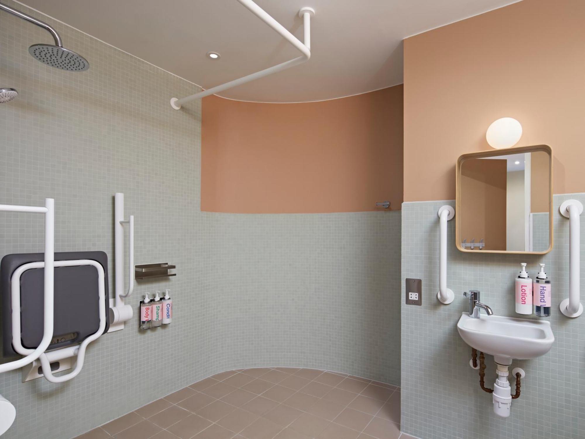 Medium Room Accessible