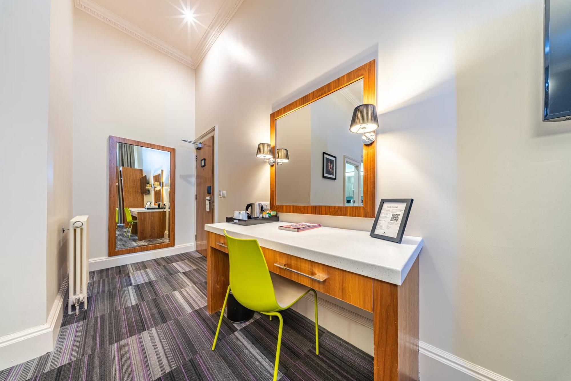 Superior Double or Twin Room