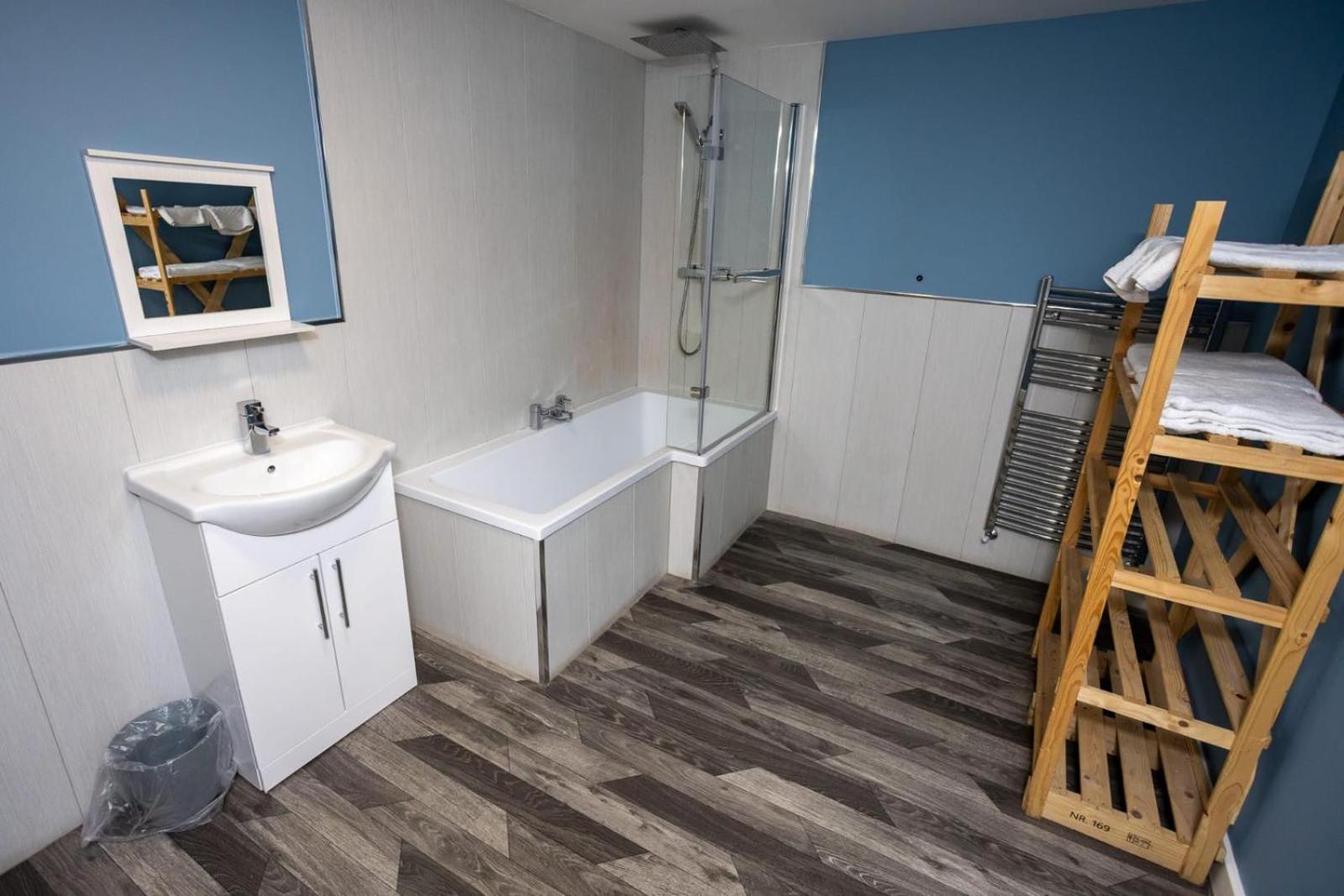 Double Room Private Bathroom