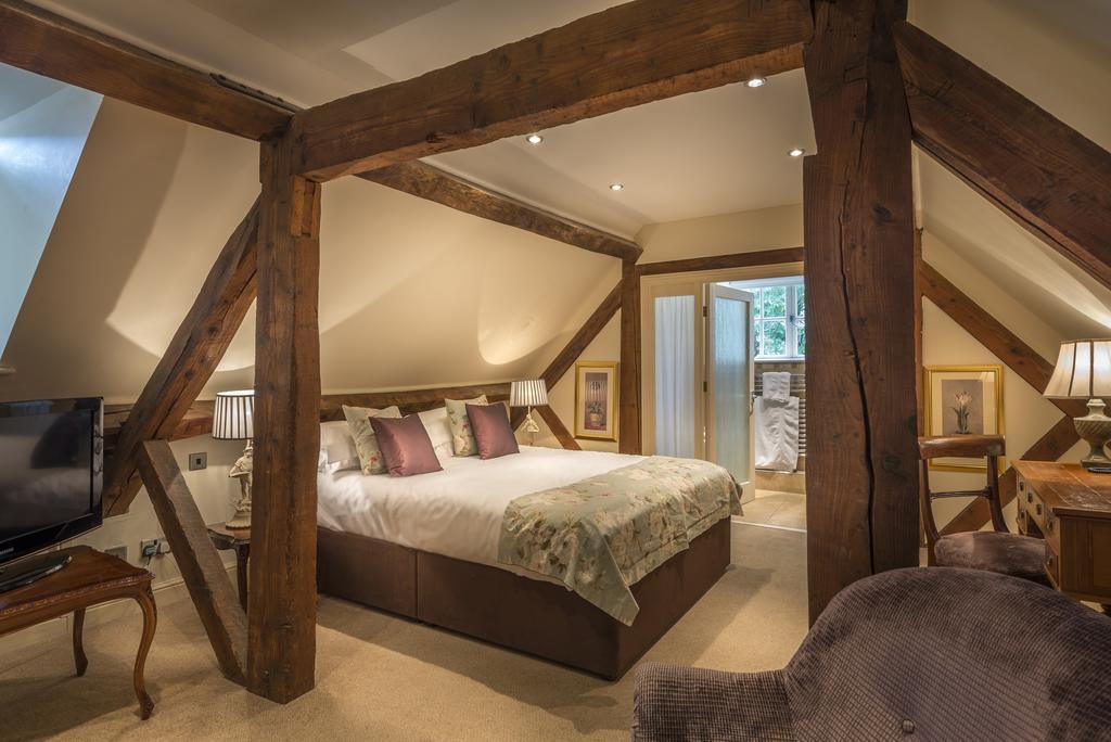 Deluxe Double Room Bath