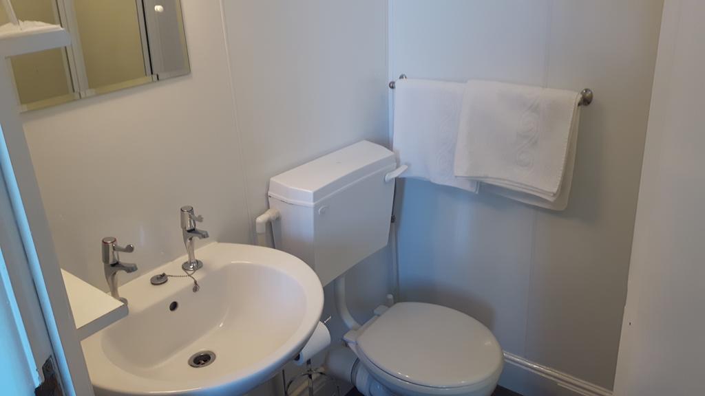 Double Room Private Bathroom