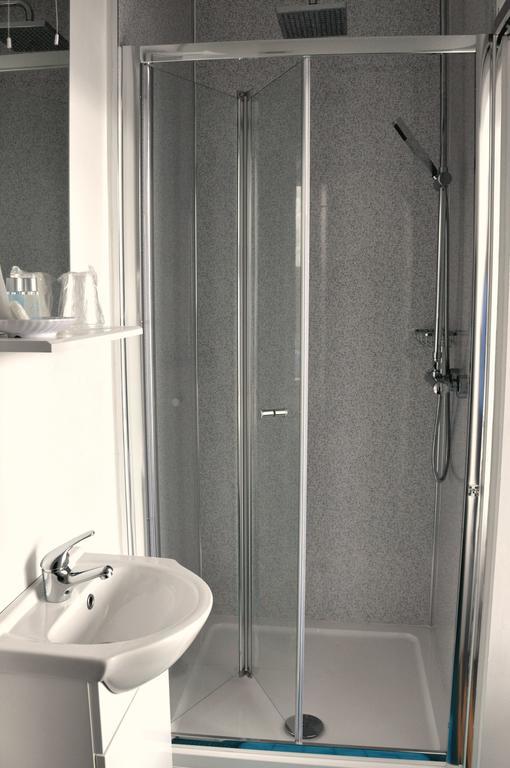 Habitación Doble con ducha