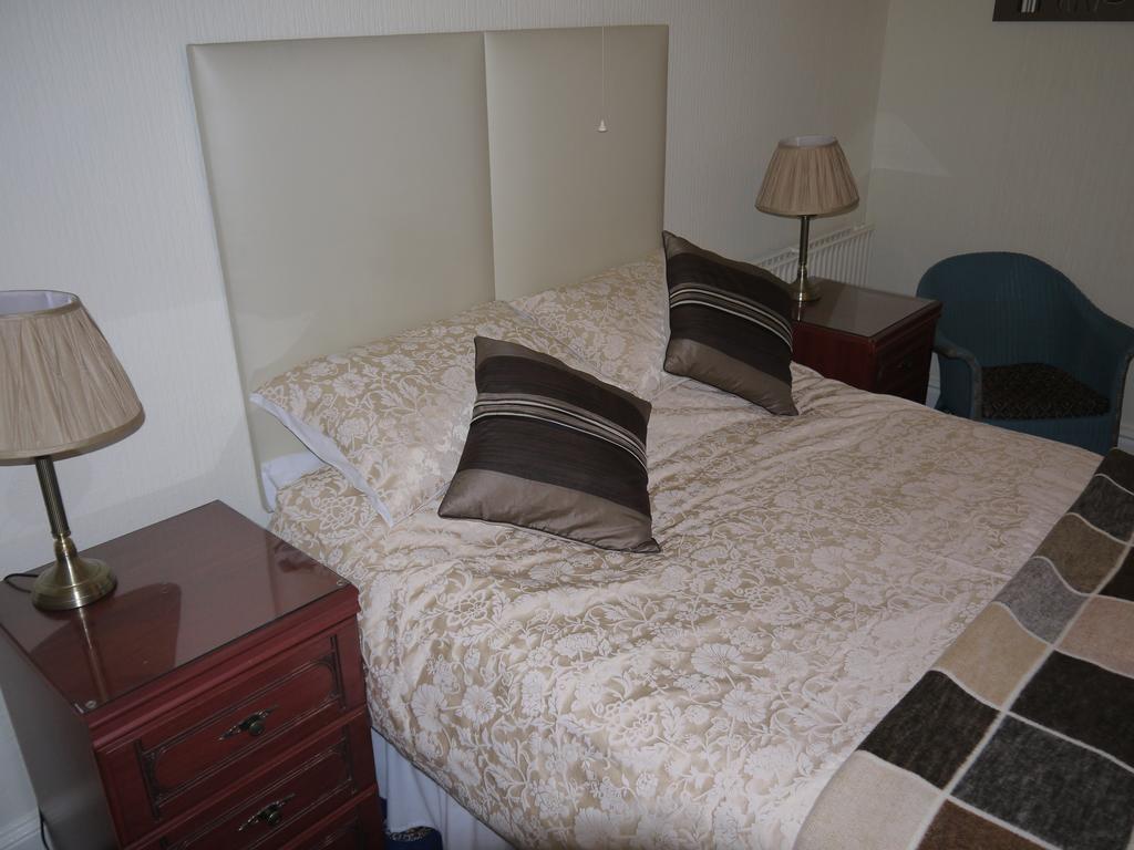 Ensuite Double Room