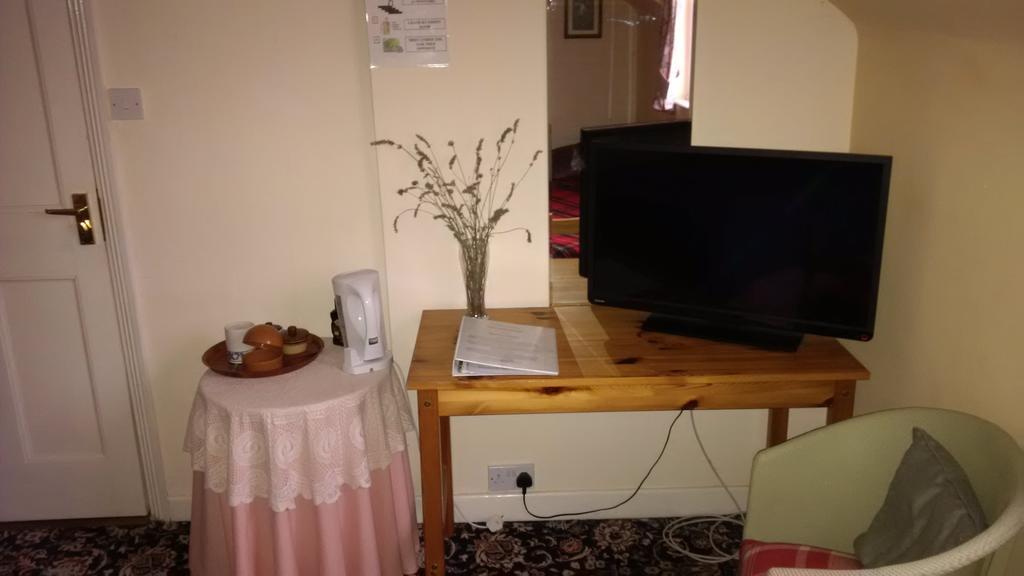 Double Room Extra Bed,404844465:JPEG