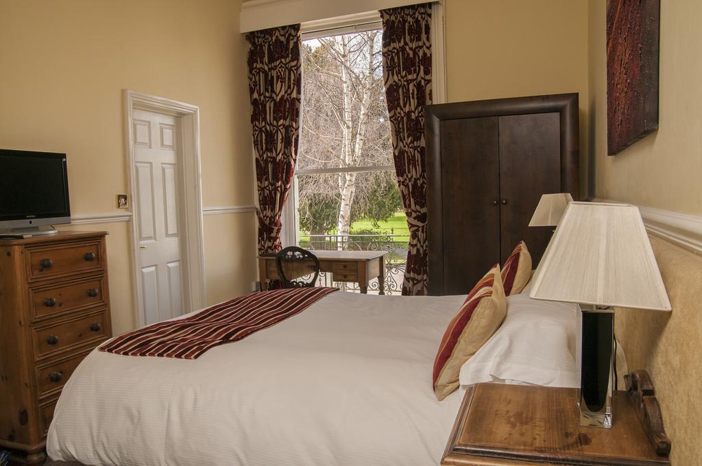 Standard Double or Twin Room,257838621:JPEG