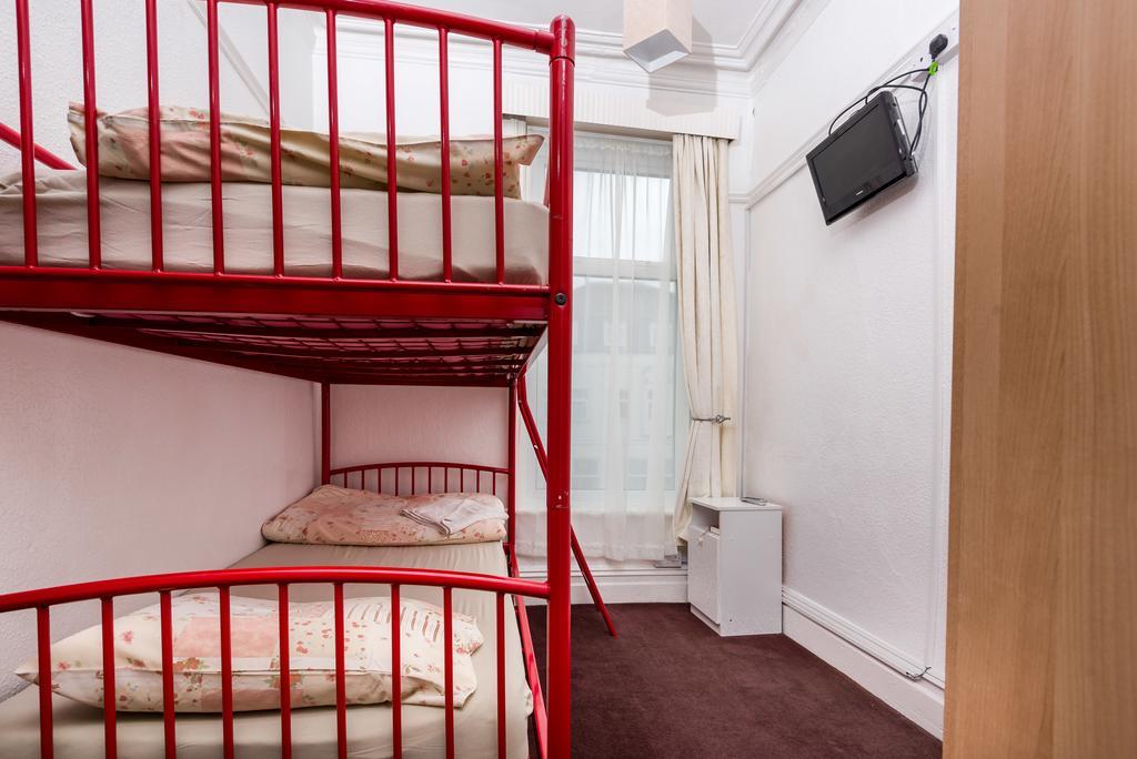 Großes Familienzimmer