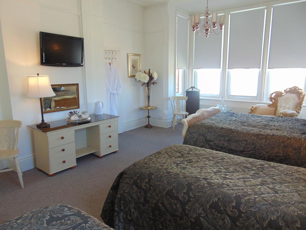 Superior Family Room