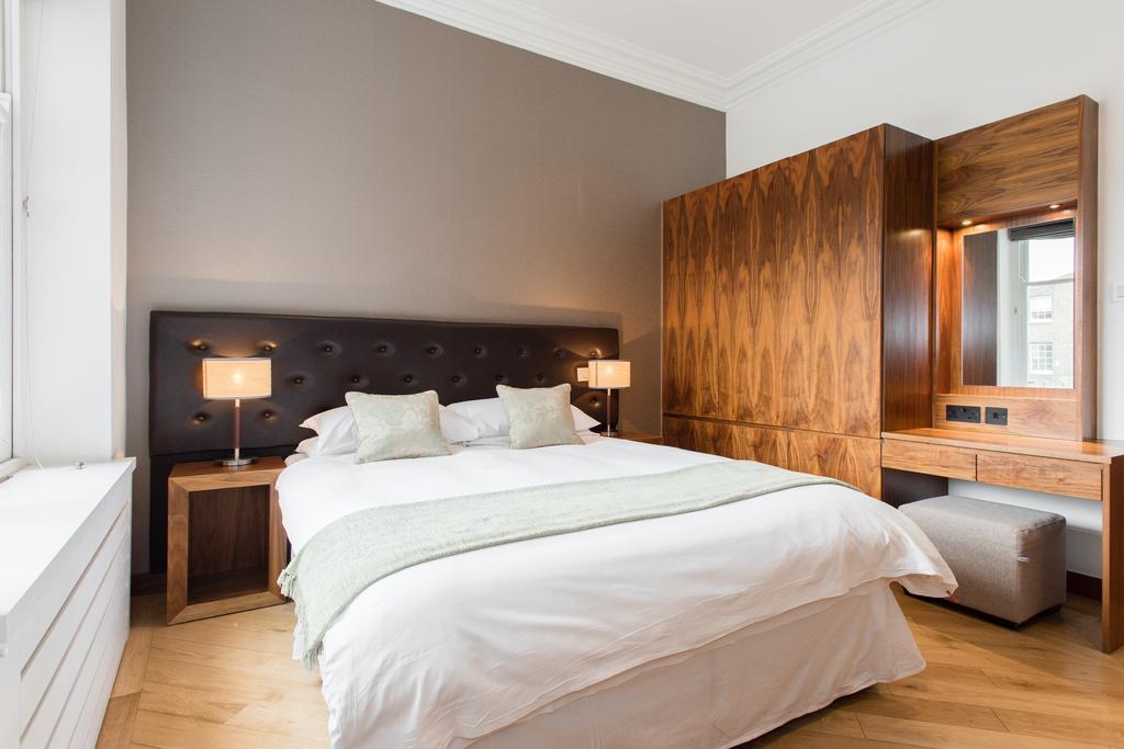 Presidential Suite with Balcony