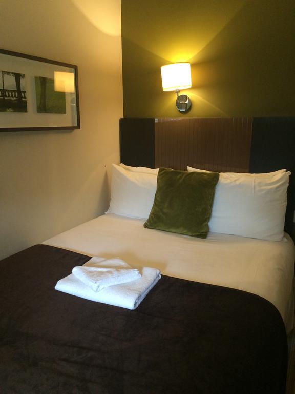 Fir Tree Court Double
