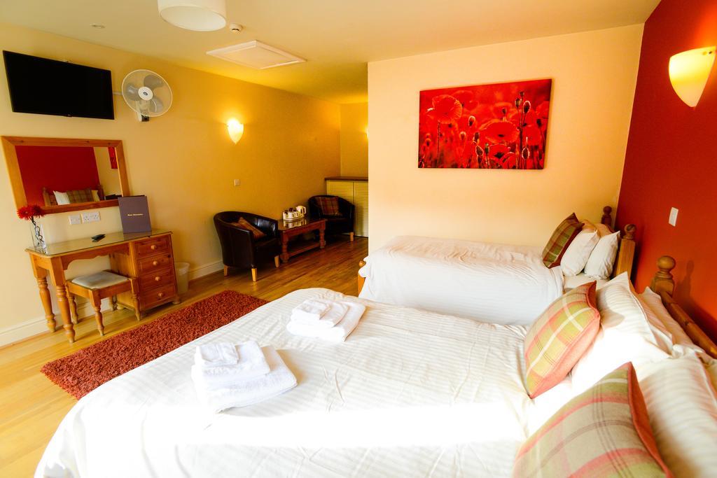 Triple Room,371046745:JPEG