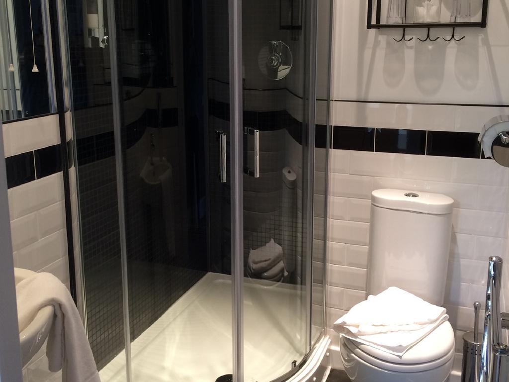 Kamer met Kingsize Bed