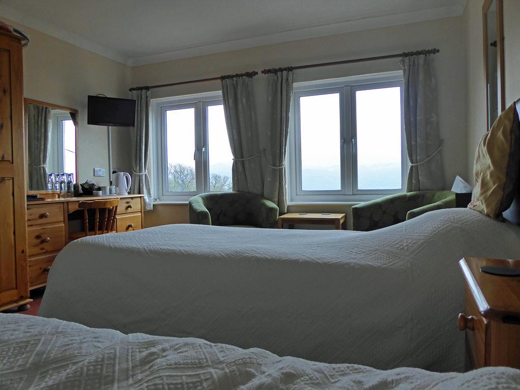 Twin Room Estuary View