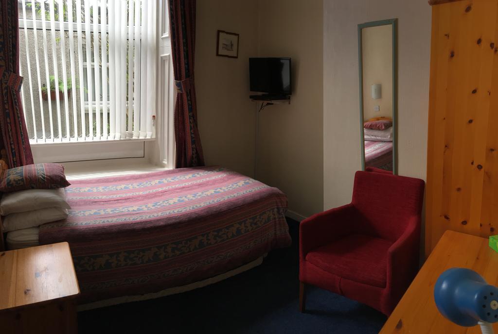 Single Room with Bathroom