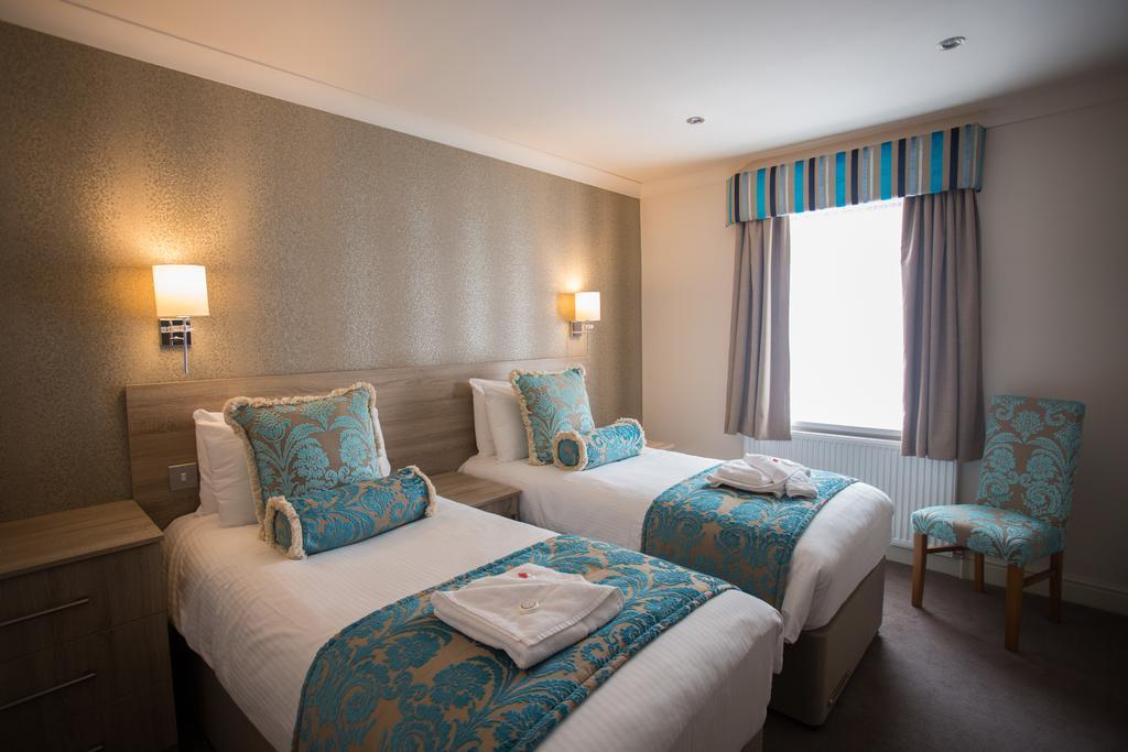 Double or Twin Room Disability Access
