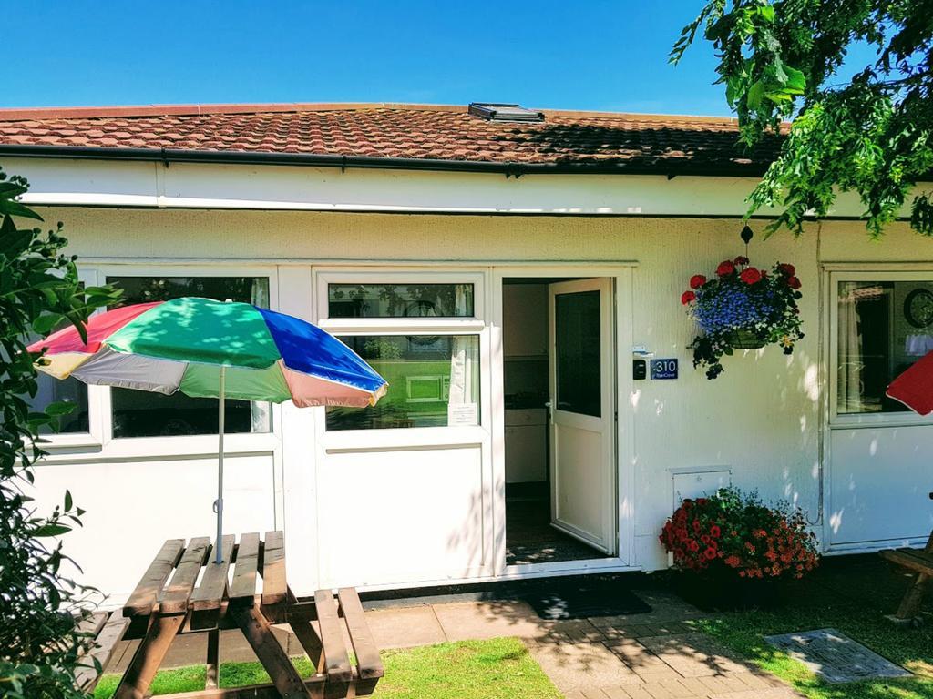 Two-Bedroom Chalet- The Cove