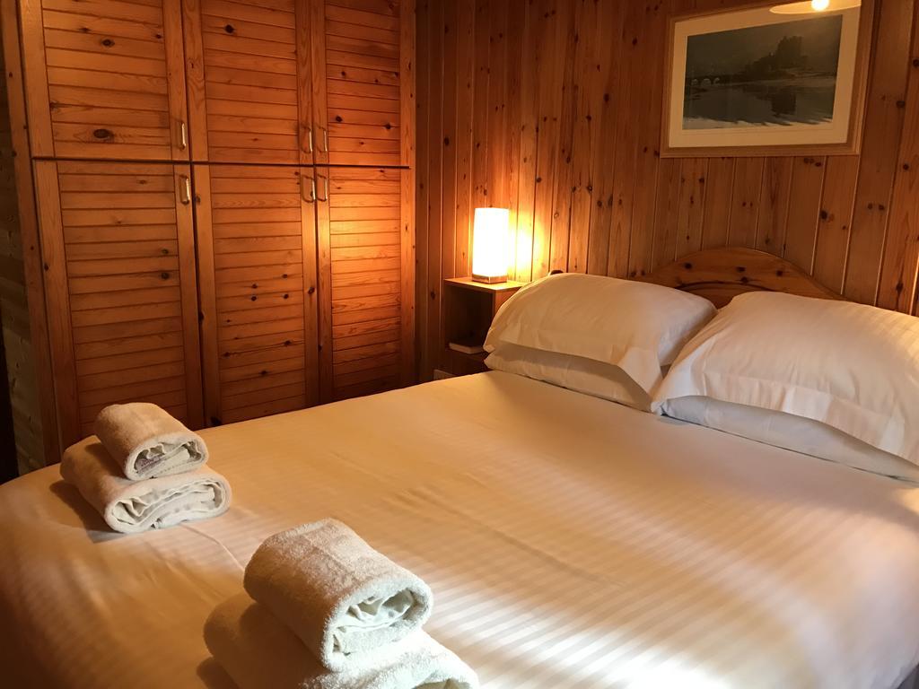 Pine Chalet 22