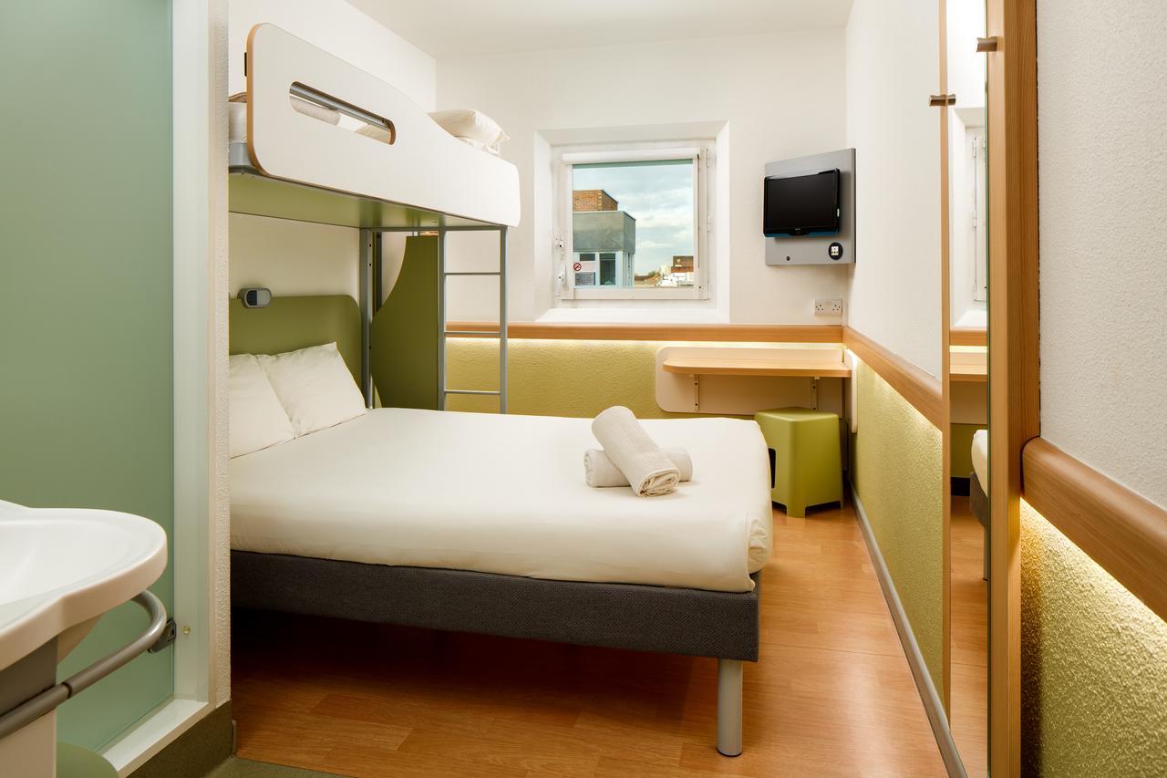 Standard Twin Room,235440441:JPEG
