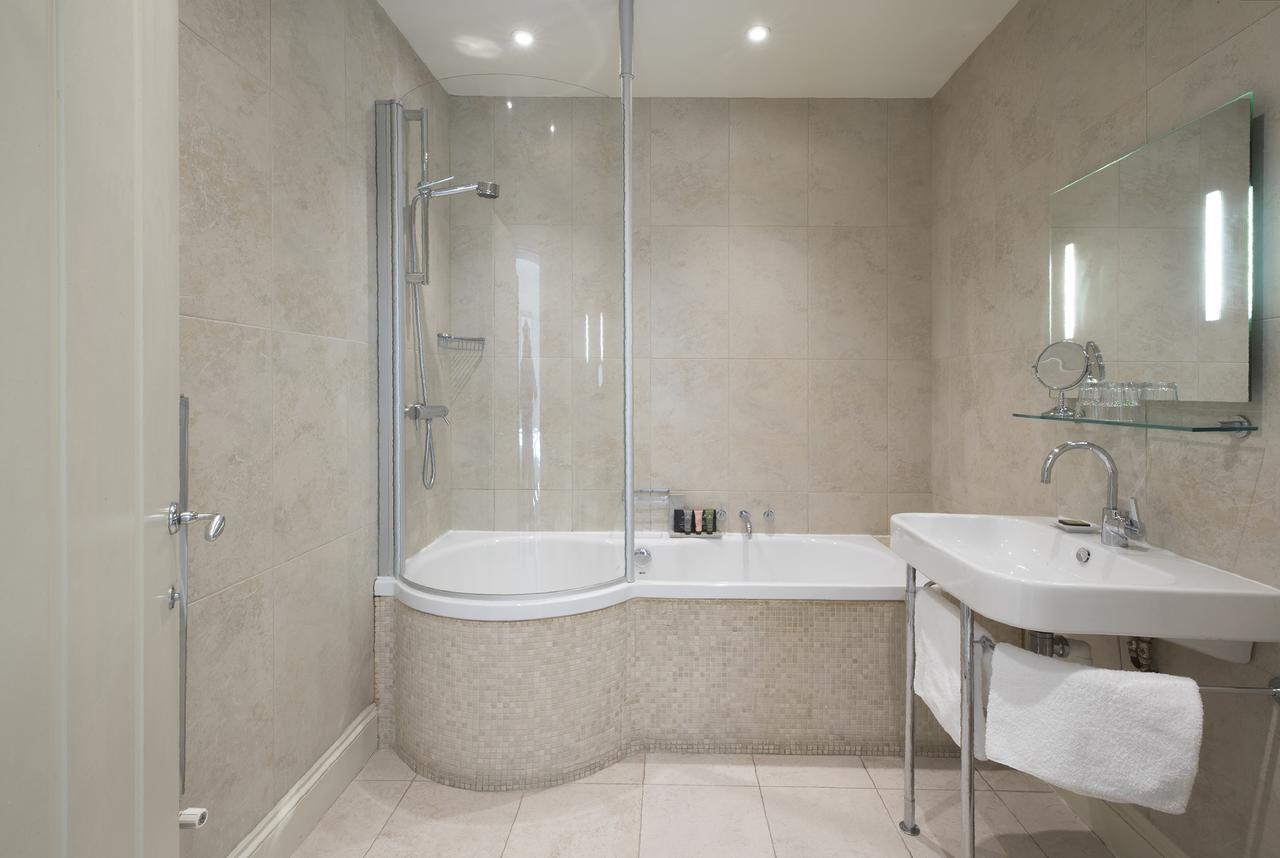 Luxury King or Twin room