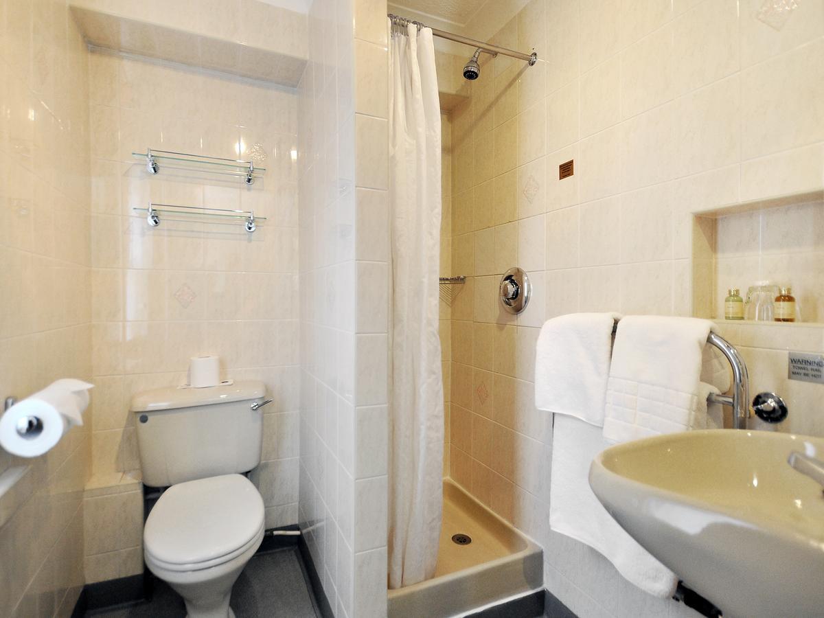 Single Room En Suite