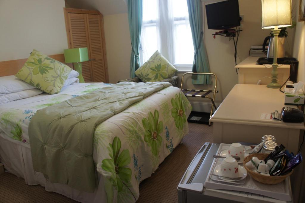 Double Room,63028183:JPEG