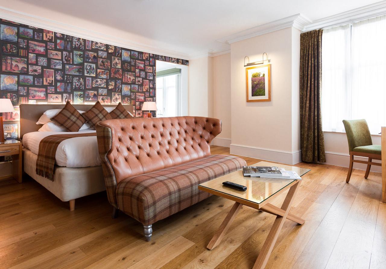 Luxury King Room