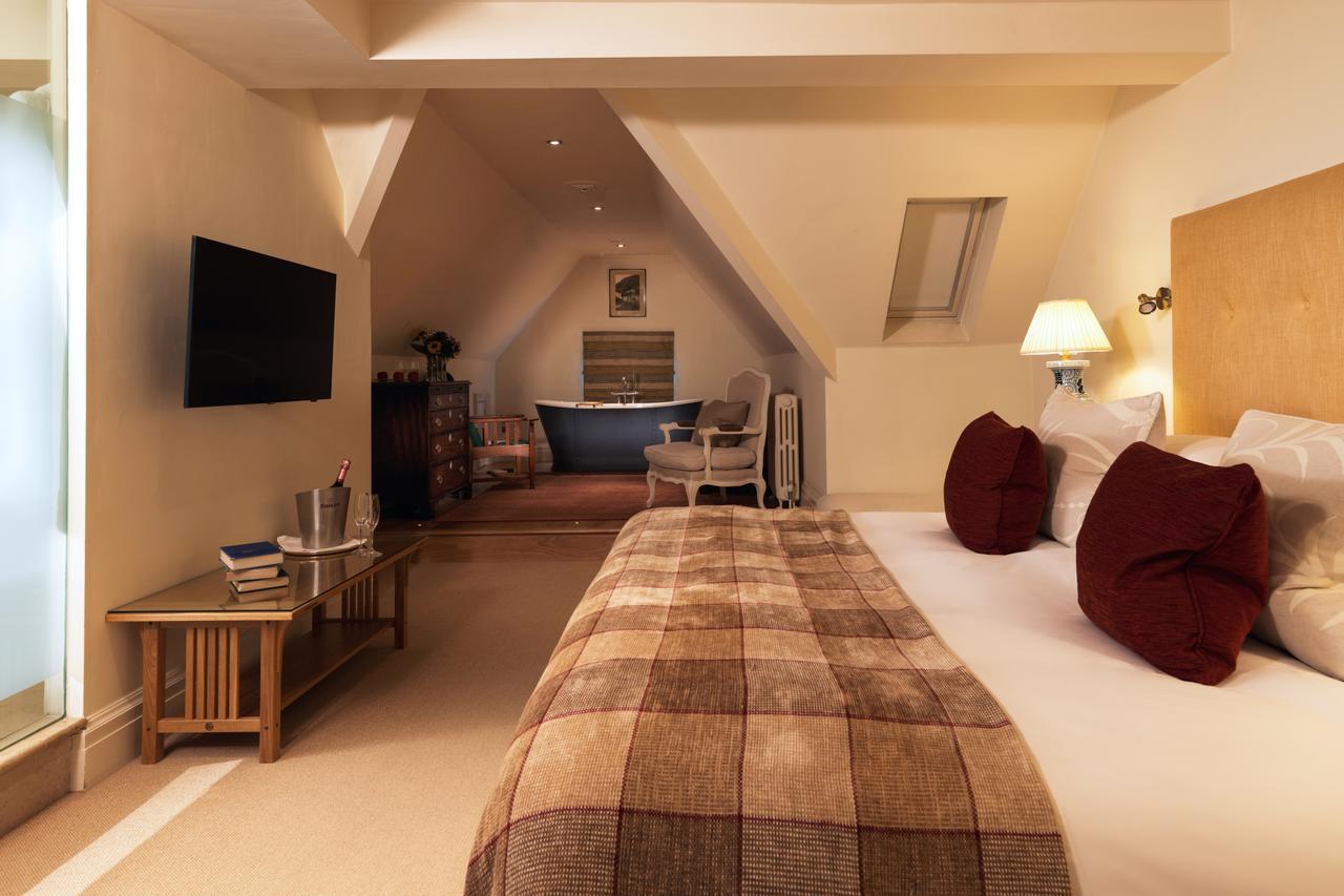 Deluxe Double Room with Valley View