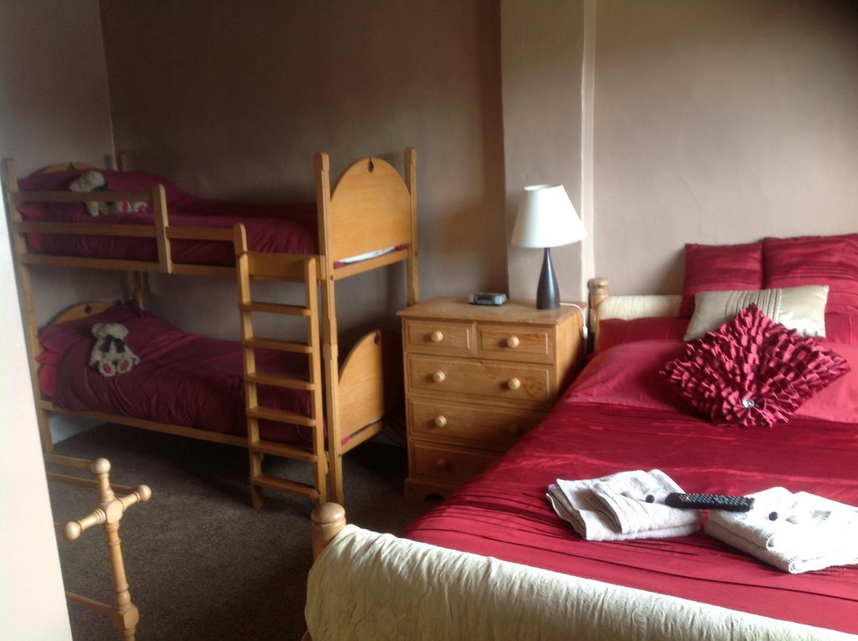 Family Room,648805146:JPEG