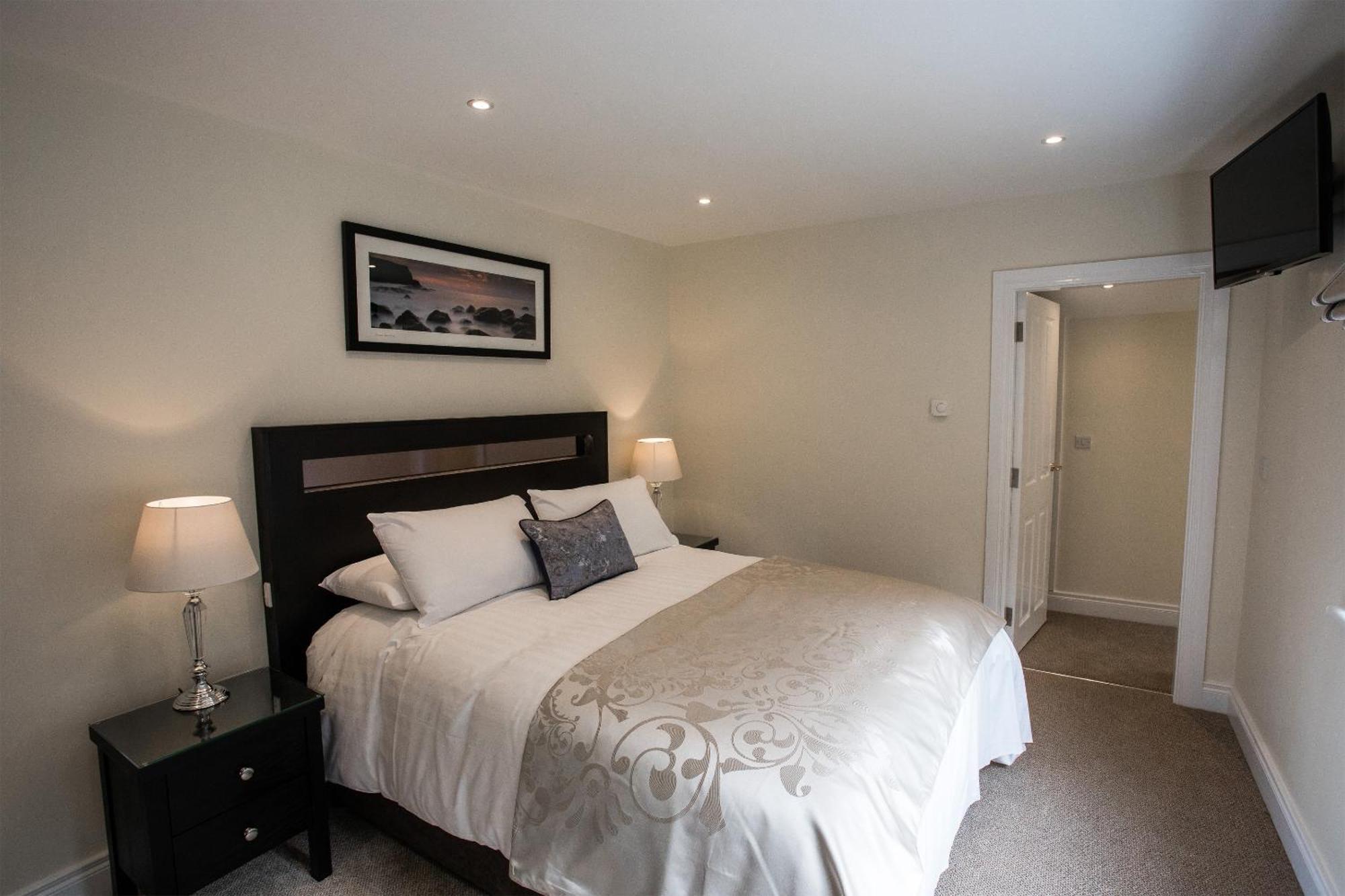 Double or Twin Room 2 Park Residence