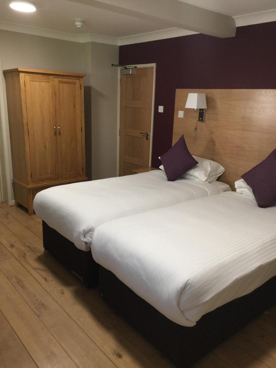 Superior Triple Room,739255120:JPEG
